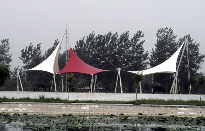 商丘市师范学院景观膜